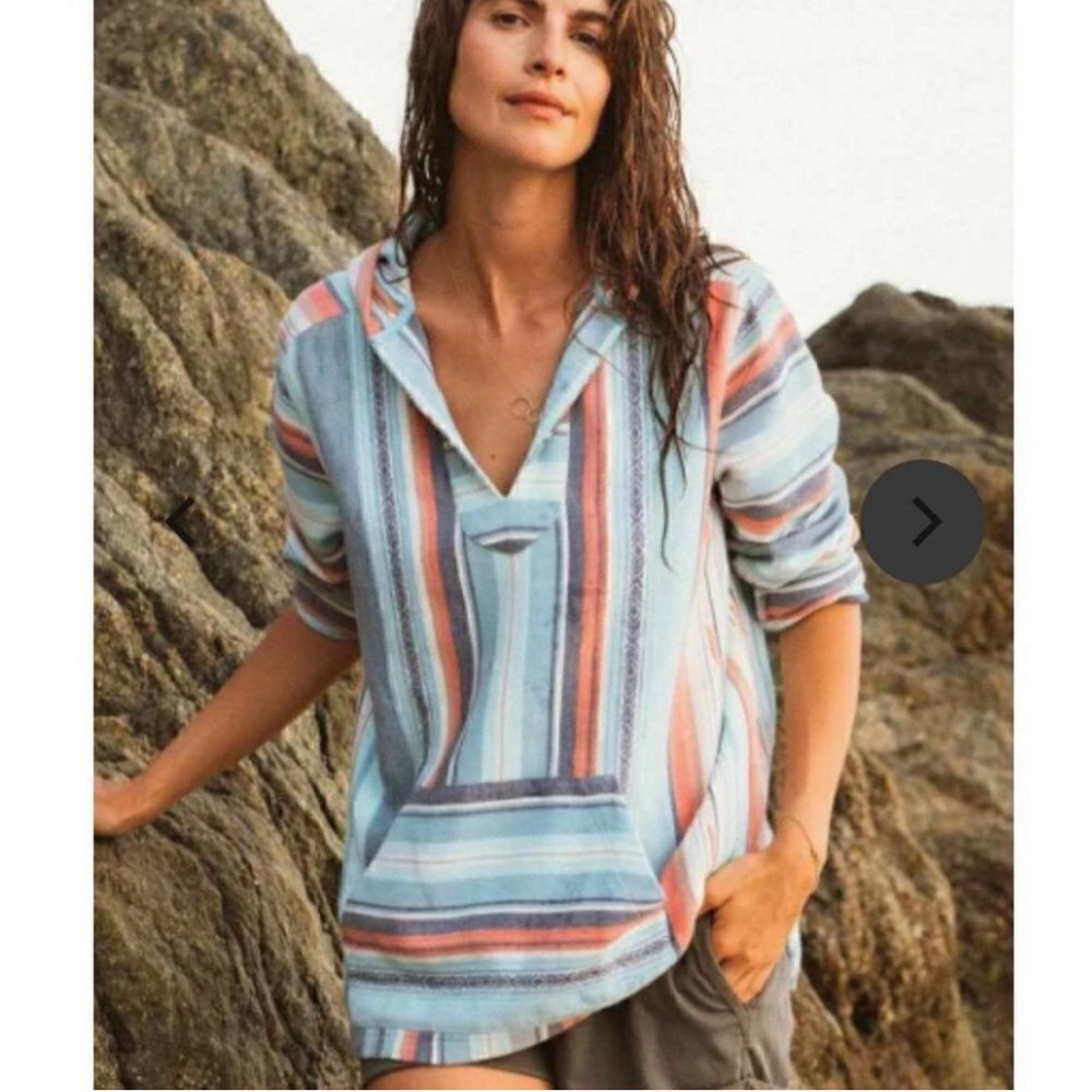 Wallflower Lightweight Striped Tuck Baha Hoodie